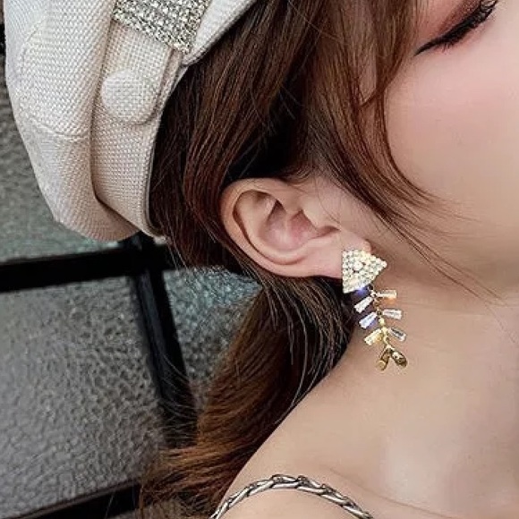 Gold Plated 14K Fish Bone Earrings - Picture 4 of 4